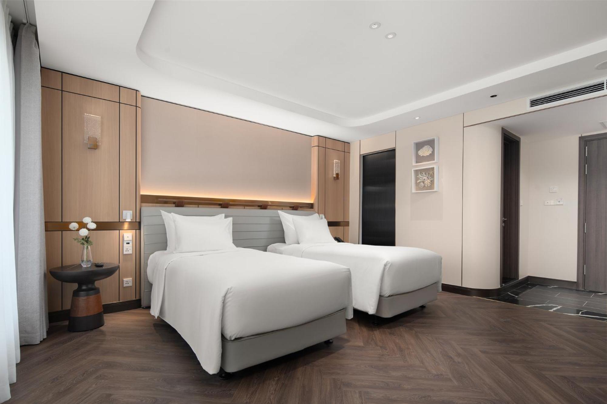 下龍 Grand Pioneers Halong Bay Cruise 1酒店 外观 照片